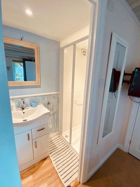 Blankednick Boltholes - 3 Beautiful Family Or Couples Cornish Getaways Villa Truro Eksteriør billede